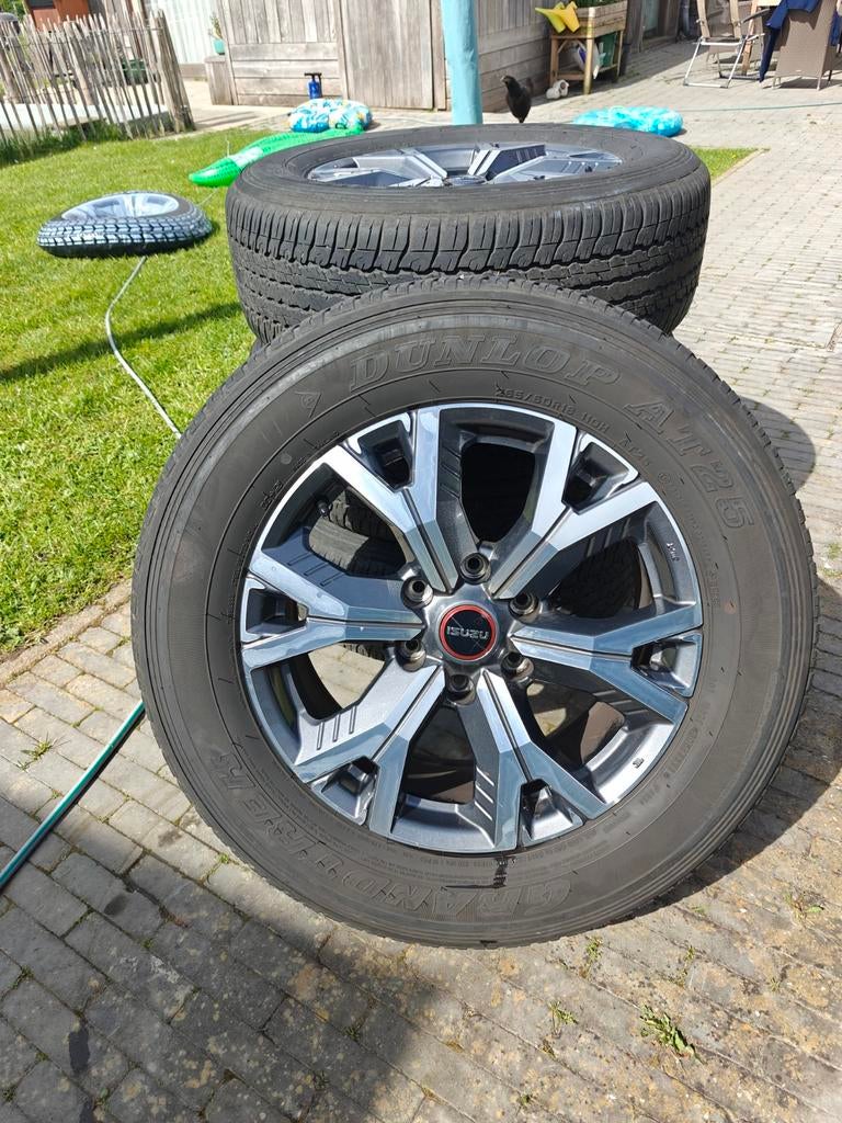 Banden Isuzu DMax originele set, Auto-onderdelen, Banden en Velgen, Ophalen, 18 inch, Gebruikt, 265 mm