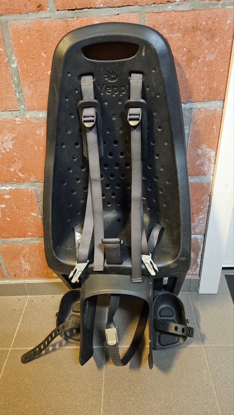 Siege enfant vélo, Enlèvement, Comme neuf, Siège arrière, Repose-pieds