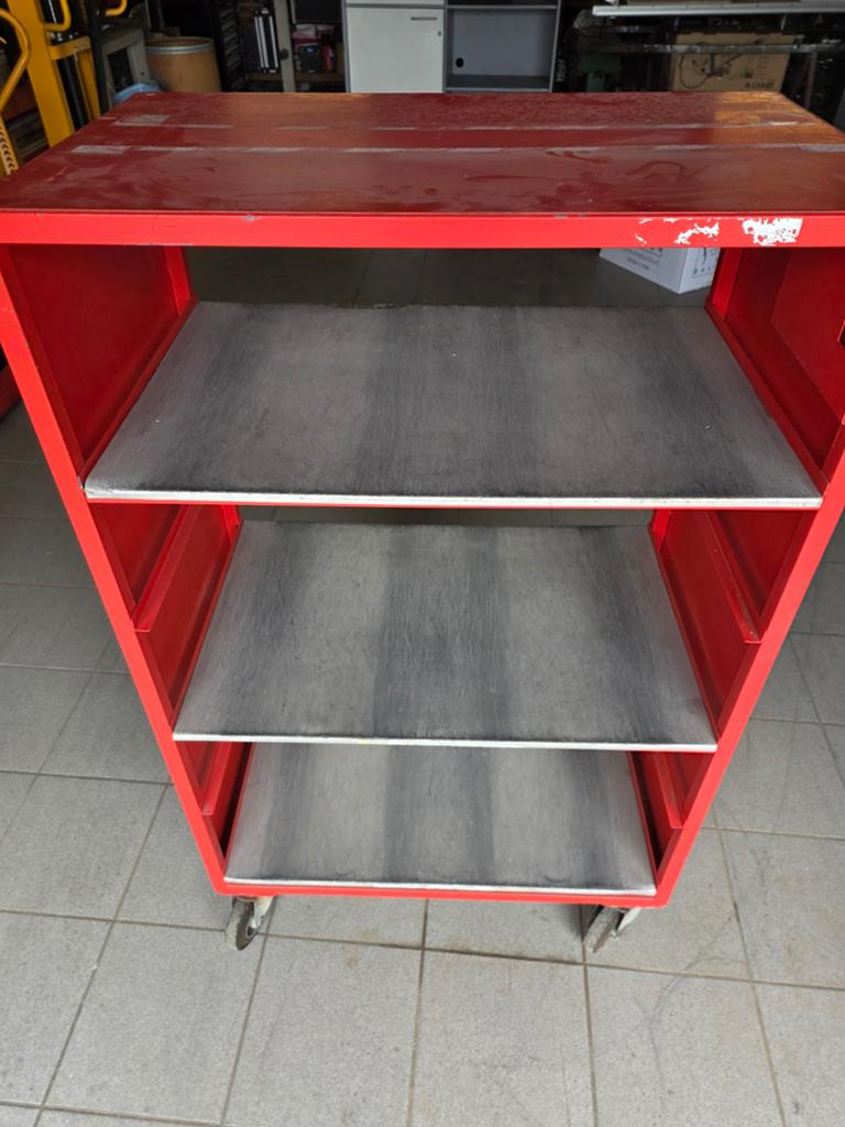 Verrijdbare metalen open kast, Doe-het-zelf en Bouw, Werkbanken, Ophalen, Gebruikt, 70 tot 120 cm
