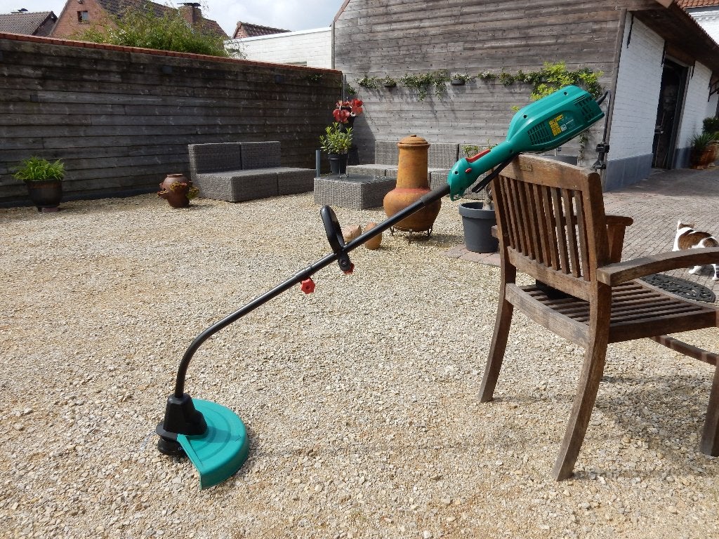 Grastrimmer Bosch, Jardin & Terrasse, Coupe-bordures, Électrique, Comme neuf, 30 à 50 cm, Enlèvement