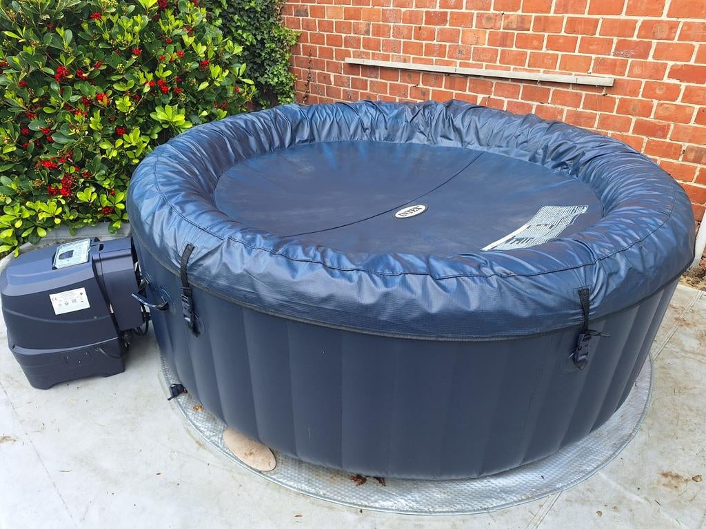 Jaccuzi perfecte staat 1j,te weinig gebruik, Tuin en Terras, Ophalen