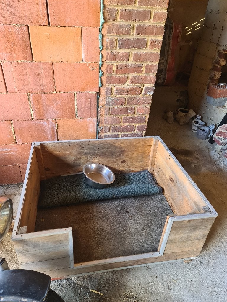 Hondenmand hout, Dieren en Toebehoren, Ophalen
