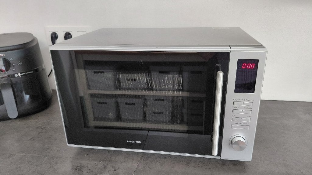 Combi Microgolfoven Inventum, Elektronische apparatuur, Microgolfovens, Ophalen, Gebruikt, Draaiplateau, Combi-microgolfoven