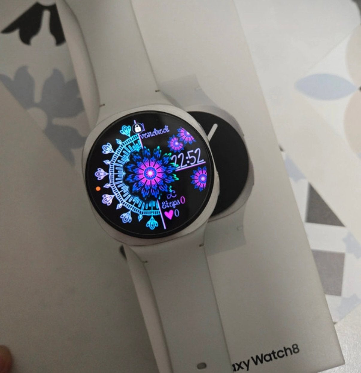 A vendre Samsung galaxie Watch 8 44mm, Enlèvement, Comme neuf