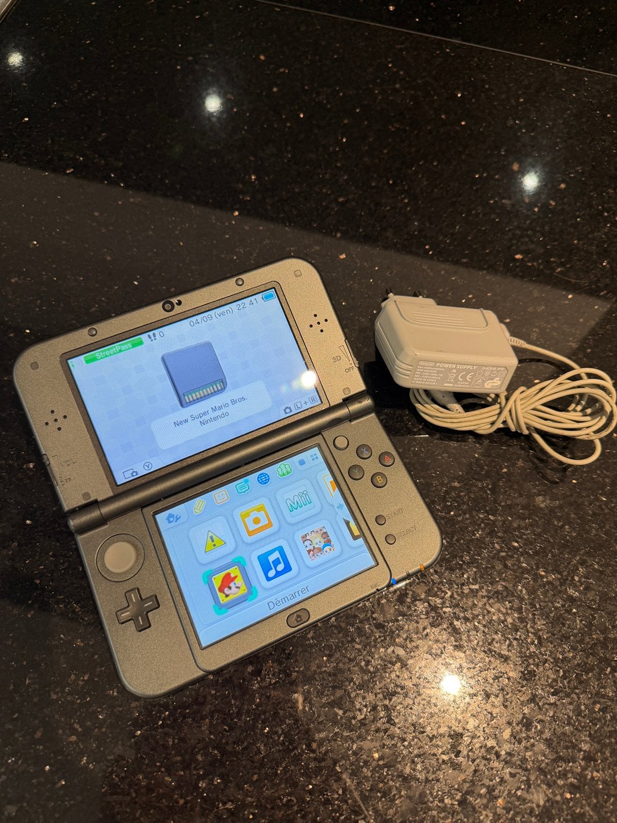 Nintendo New 3ds XL, Enlèvement, Utilisé