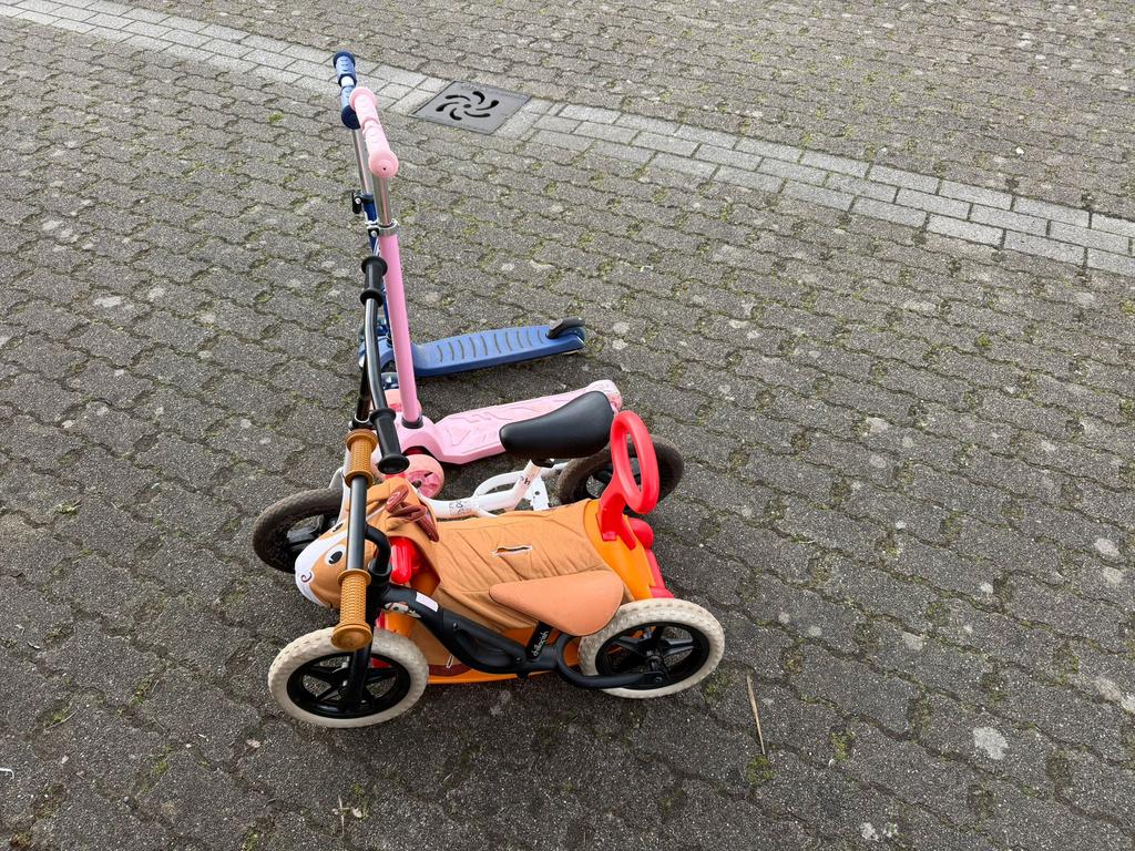 Loopfiets,loopwagen,steppen ALLES €40, Ophalen, Zo goed als nieuw