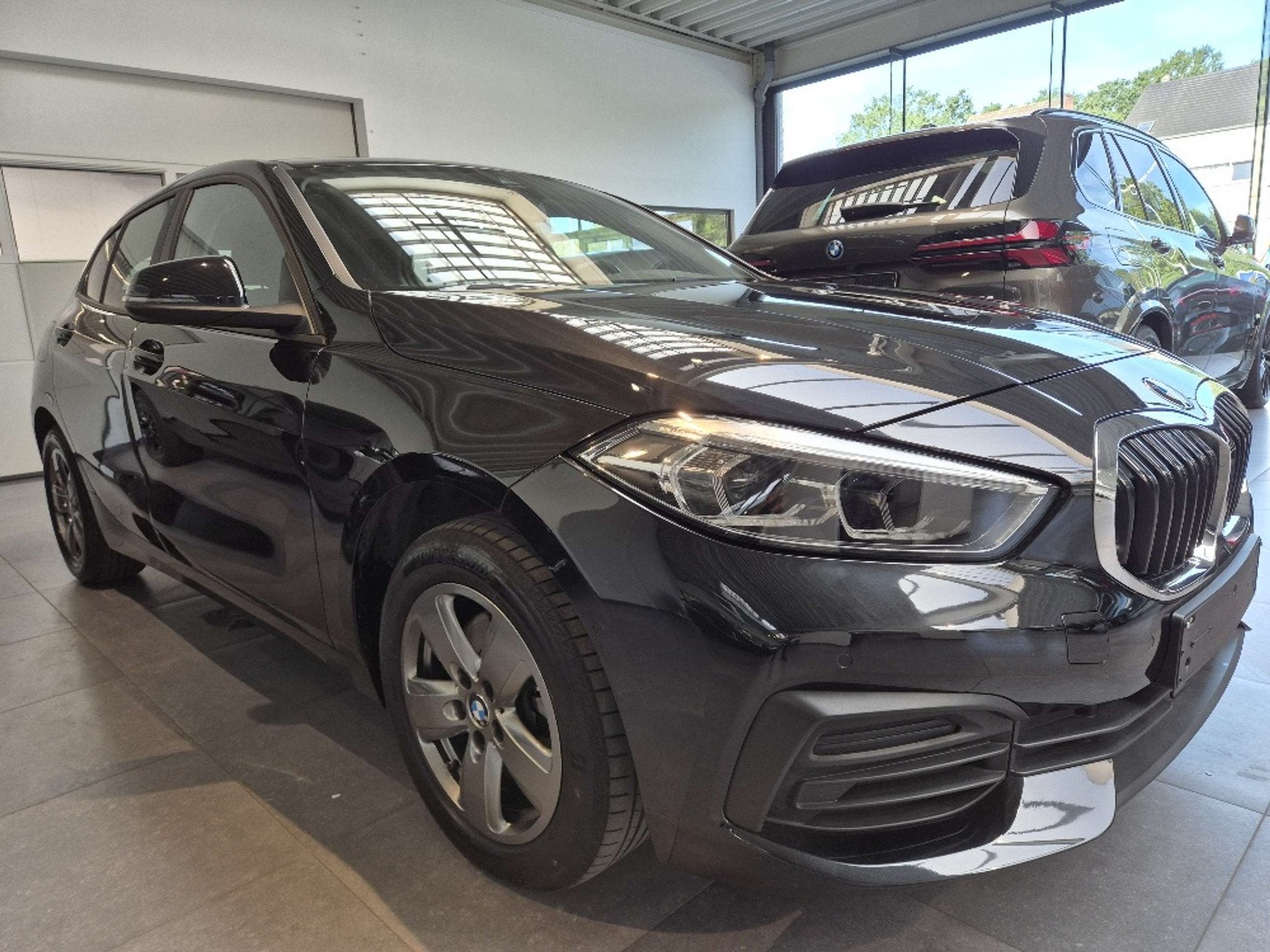 BMW 118 118iA OPF, Auto's, Automaat, 135 pk, Gebruikt, Zwart