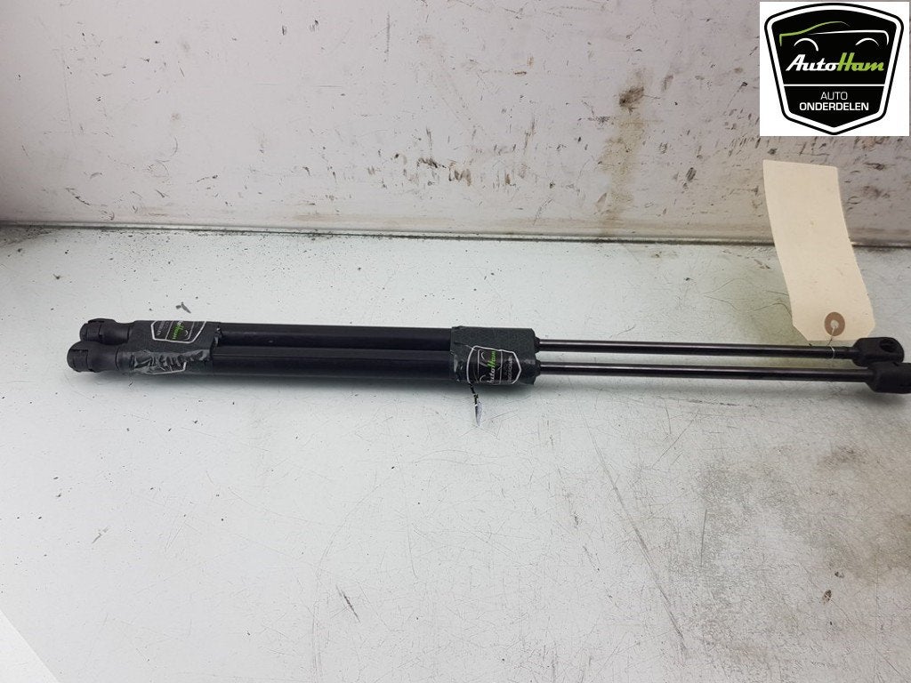 GASDRUKVEERSET ACHTER Audi A1 Sportback (GBA) (01-2018/-), Gebruikt, Audi