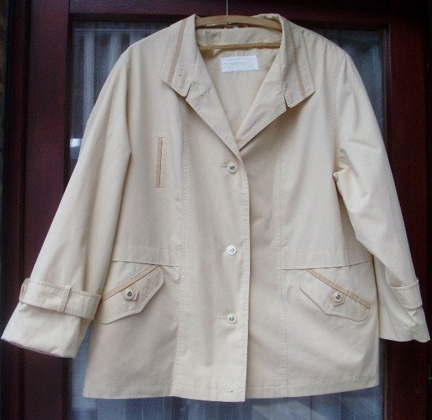Geel-okerkleurige/beige vest van City Style maat 46, Kleding | Dames, Jasjes, Kostuums en Pakken, Beige, Maat 46/48 (XL) of groter