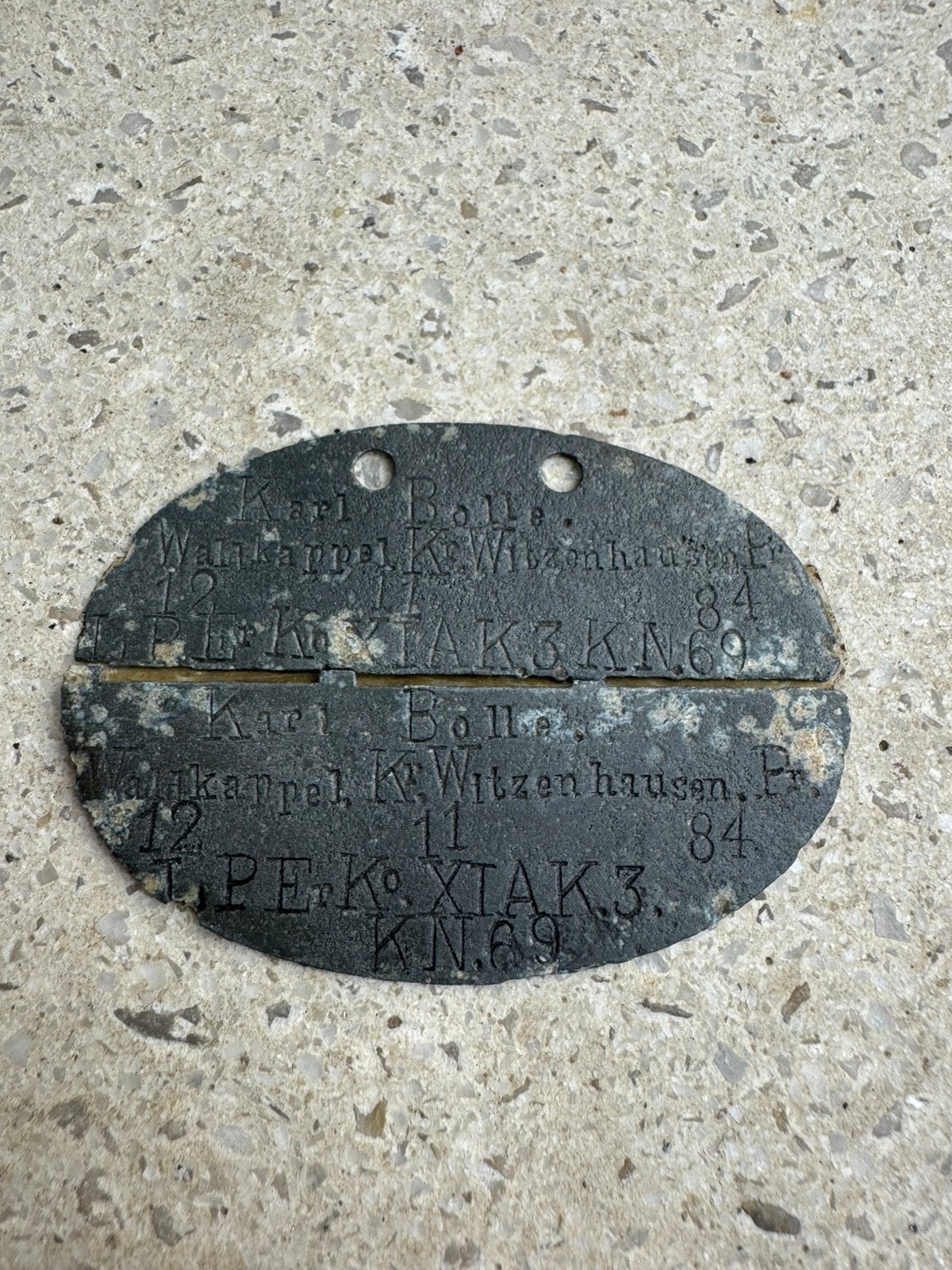 Wo1 Duits naamplaatje, Verzamelen, Ophalen of Verzenden