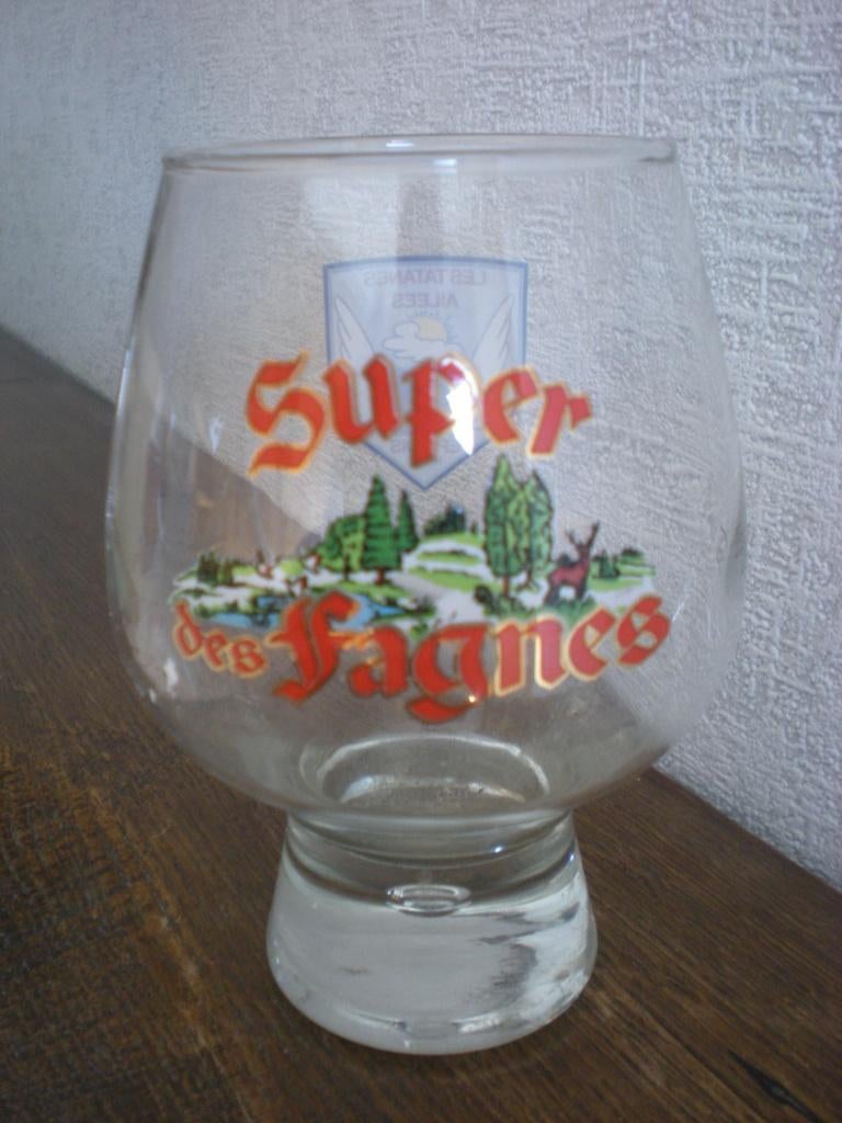 SUPER DES FAGNES avec pub au dos  (14 cm), Enlèvement ou Envoi, Comme neuf, Verre ou Verres