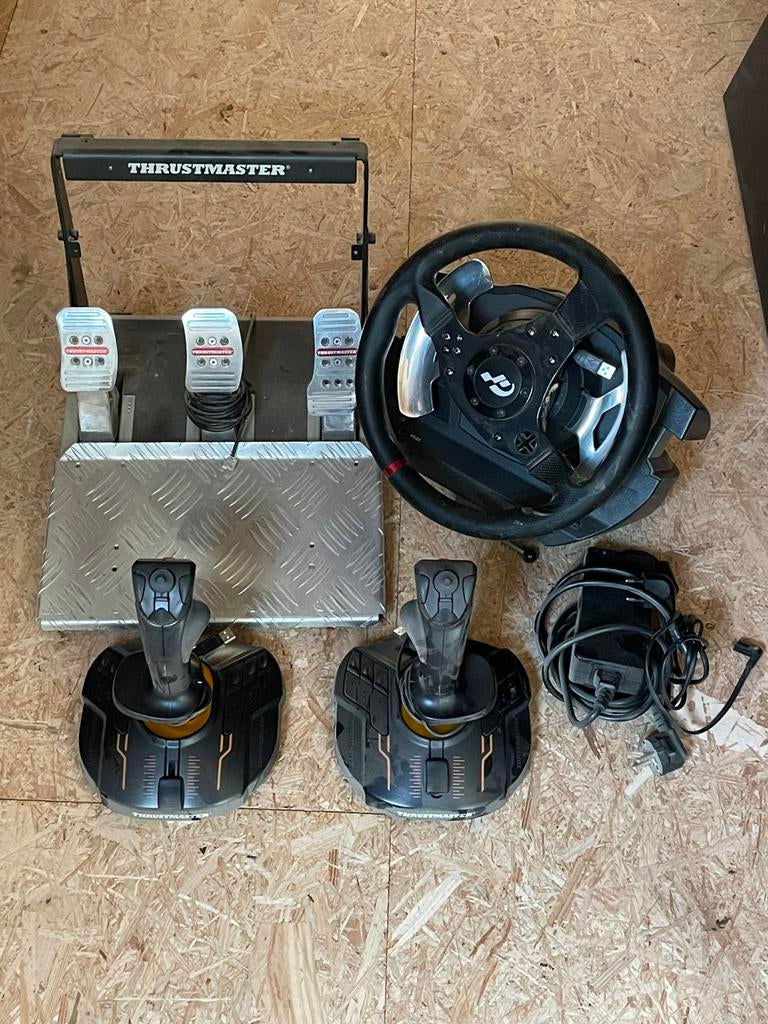 ThrustMaster stuurwiel + 2 joysticks, Computers en Software, Ophalen, Gebruikt