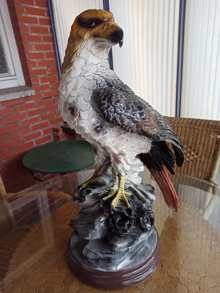 arend op rots, Tuin en Terras, Tuinbeelden, Ophalen, Nieuw, Kunststof, Dierenbeeld