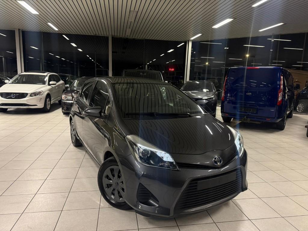 Toyota Yaris 5D Comfort 1.5 Hybrid/Benzine 55kW Automaat, Auto's, Toyota, Bedrijf, Yaris, ABS, Achteruitrijcamera, Airbags, Airconditioning