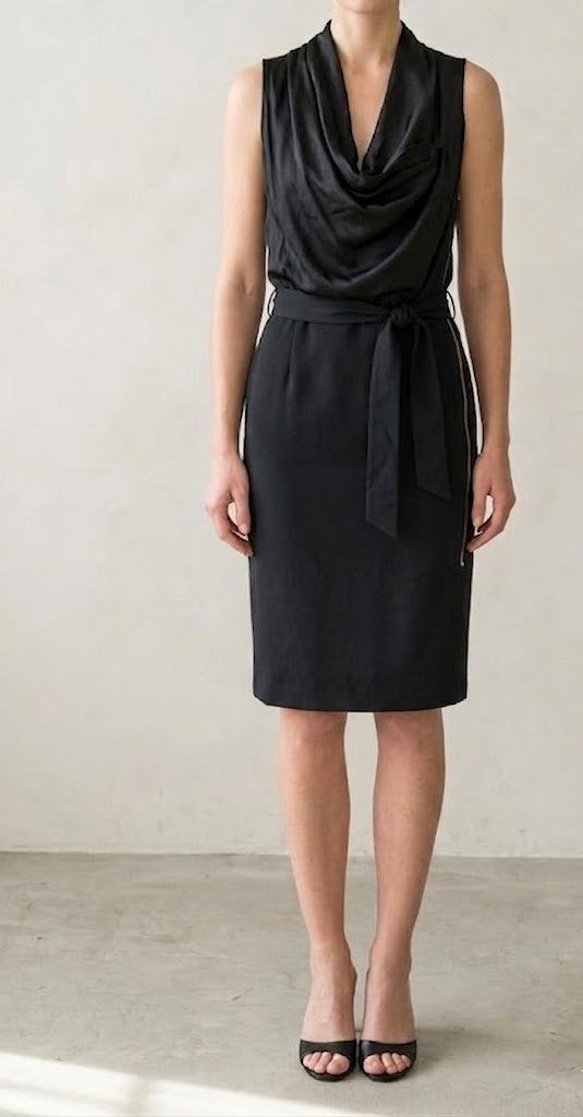 Robe de créateur F. Egidio en laine jamais portée taille 38, Vêtements | Femmes, Robes, Comme neuf, Taille 38/40 (M), Noir, Longueur genou