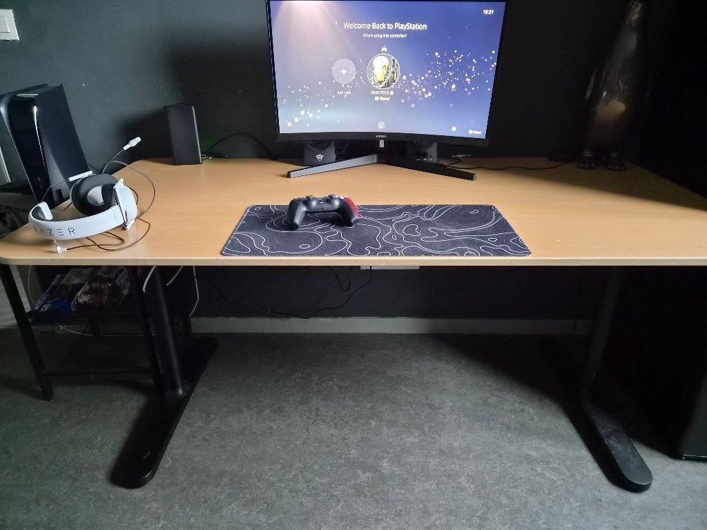 Bureau tafel, Ophalen, Gebruikt, 60 cm, Hout