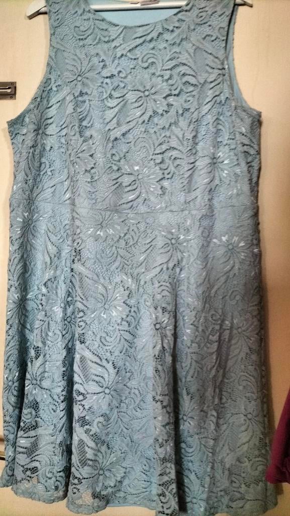 Bodyflirt, mooie lichtblauwe kanten jurk XL= 44-46, Kleding | Dames, Ophalen of Verzenden