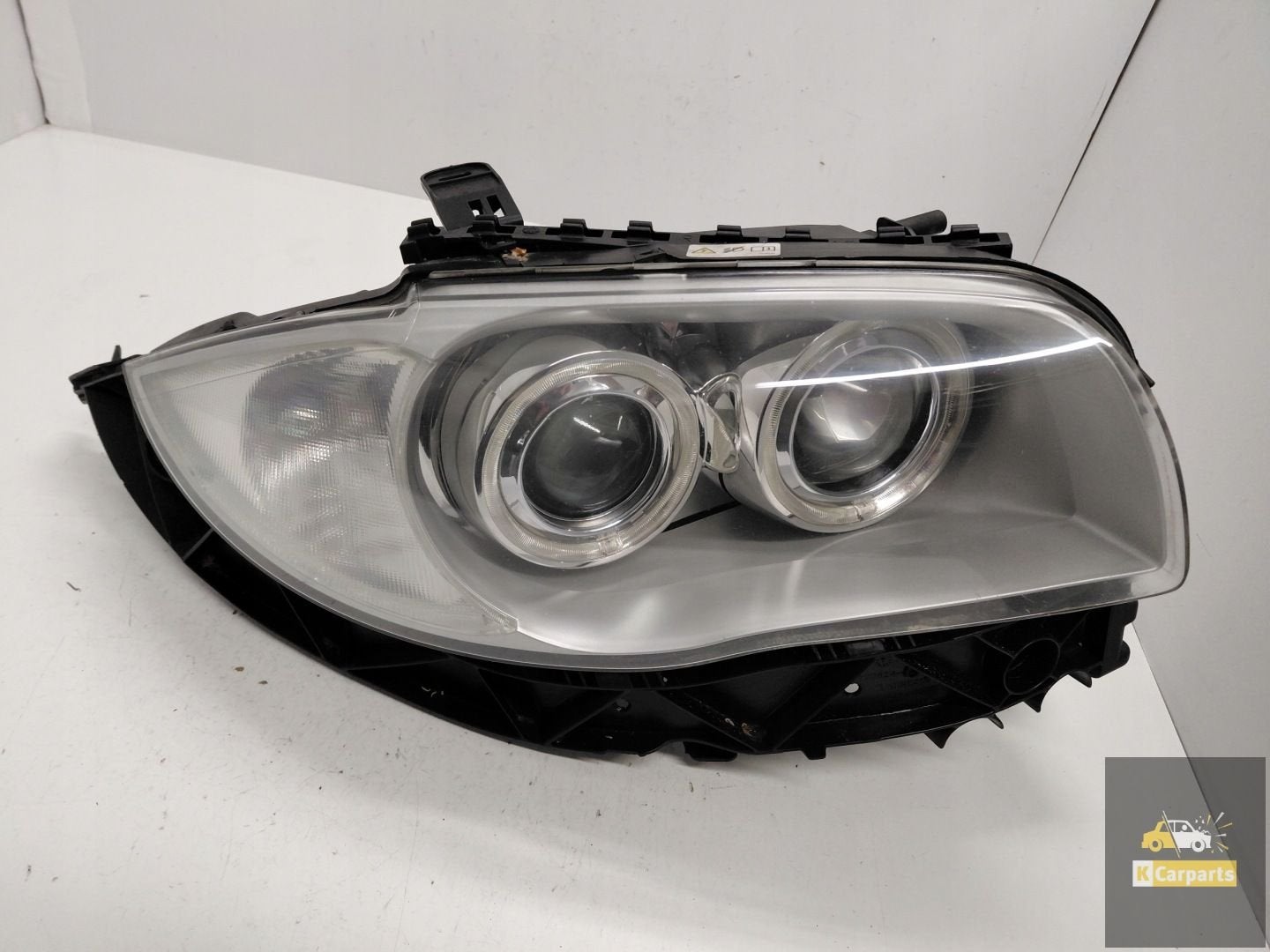 7159301, BMW E87 Lift Xenon clignotant droit (sans clignotan, Petuelring 130
80788  Munich, DE, Info@bmw.de, Utilisé, BMW