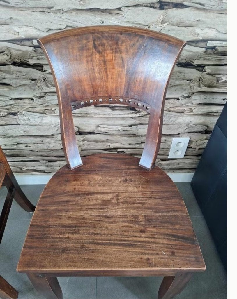 8 antieke stoelen in kerselaar, Ophalen