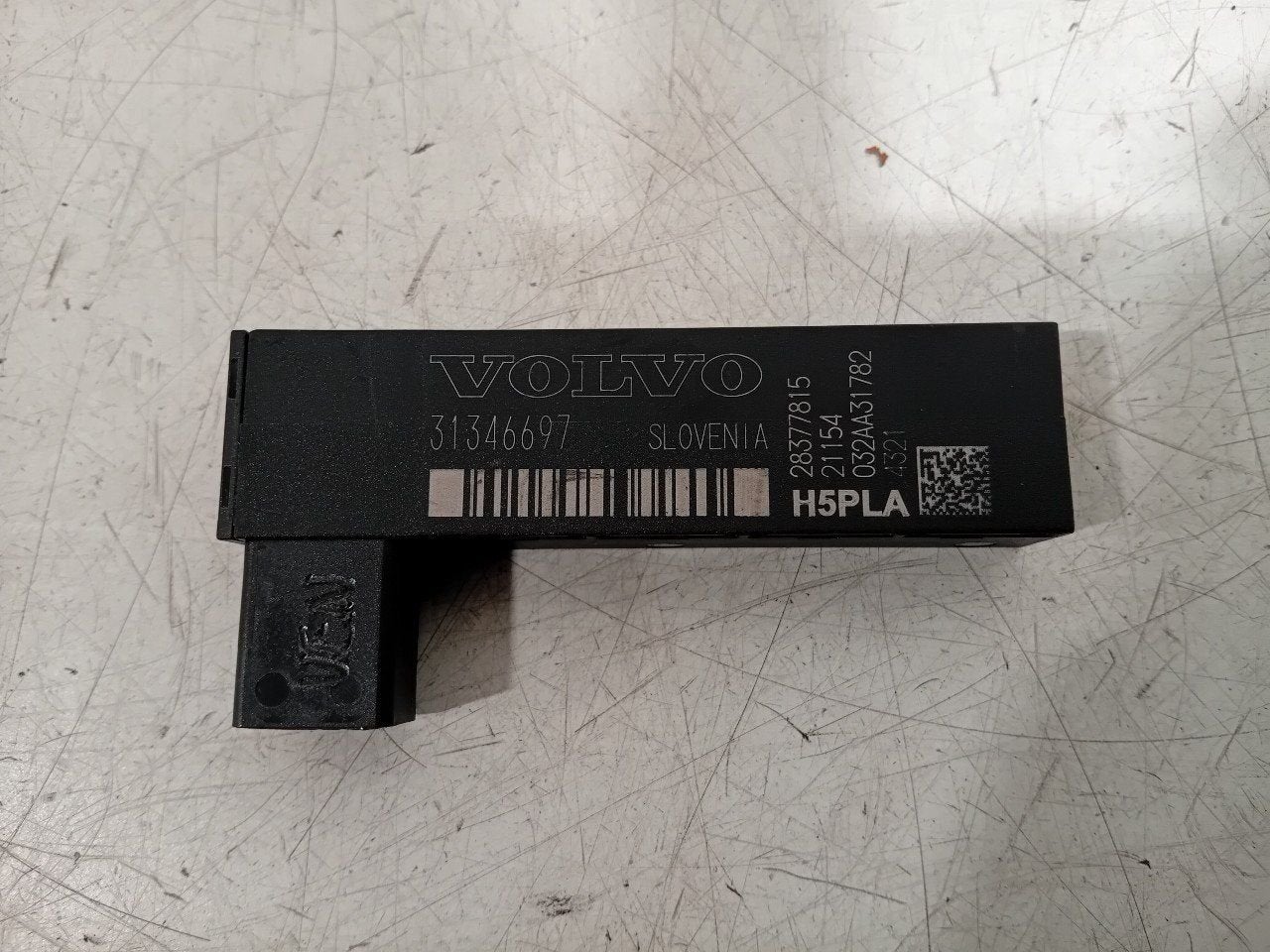 Antenne Polestar Polestar, Enlèvement ou Envoi, Van der Ven Autorecycling B.V., Onderdelen@venauto.nl, Ettenseweg 76, 4706 PB Roosendaal, The Netherlands