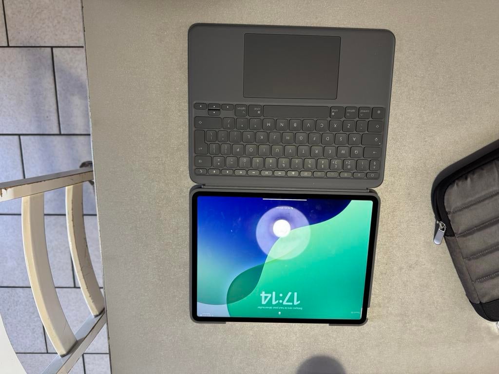 Coque clavier Logitech, Enlèvement ou Envoi, Comme neuf, Coque