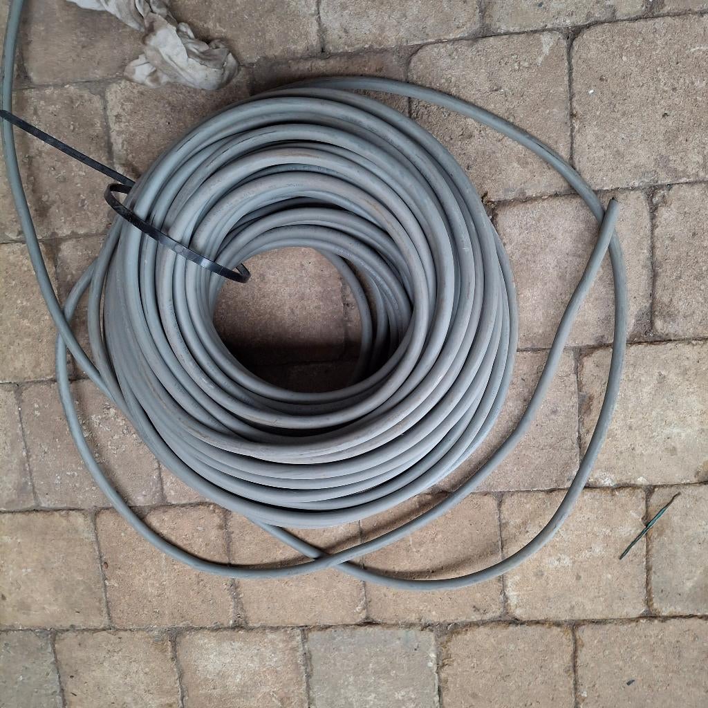 Câble d'extension 380v, câble en rouleau 5g2,5... bon marché, Bricolage & Construction, Électricité & Câbles, Comme neuf, Prise de courant