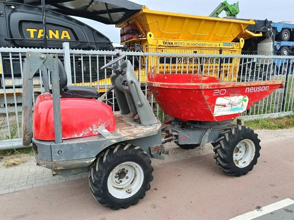 Neuson 2001 dumper rotating roterende bak 2008 (bj 2008)