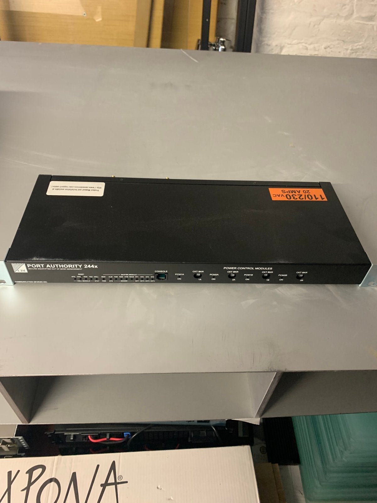 CDI Port Authority PA244x 10Gbps Power Control Module w/ PSU, Computers en Software, Accu's en Batterijen, Ophalen, Zo goed als nieuw