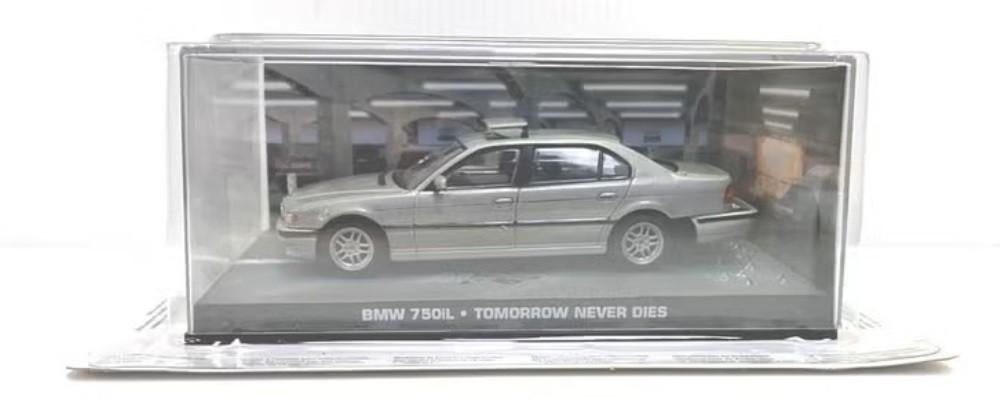 BMW 750 iL James Bond 007 #15., Enlèvement ou Envoi, Comme neuf, Voiture, Universal Hobbies