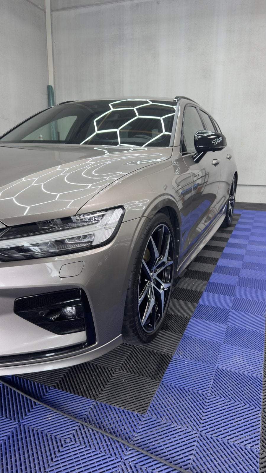 Volvo V60 R-Design B4 Diesel Mild Hybrid (197 pk), Auto's, Volvo, Particulier, V60, 360° camera, ABS, Achteruitrijcamera, Adaptieve lichten