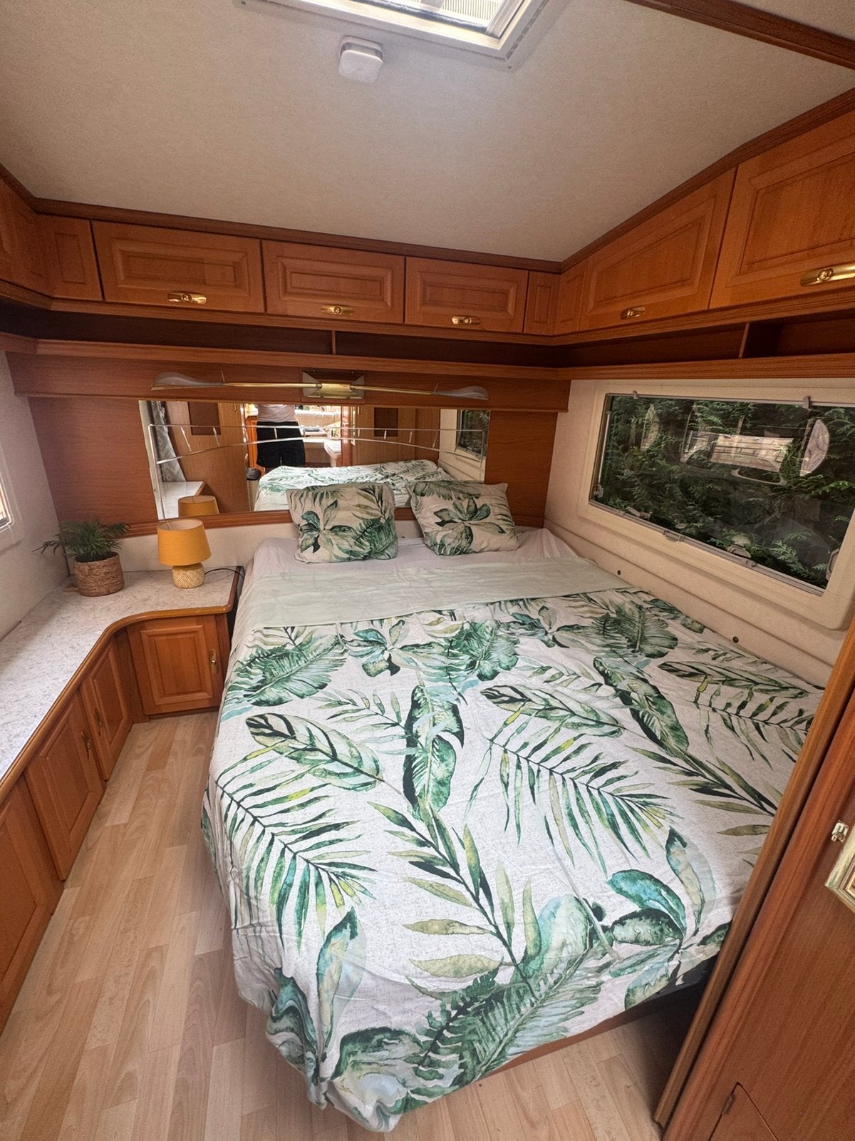 Tabbert baronesse carvan dubbelasser bj 2005, Caravans en Kamperen, Caravans, Particulier, Fietsenrek, Tabbert