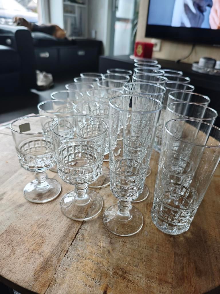 Bp glazen retro 24 delig 4x6, Enlèvement
