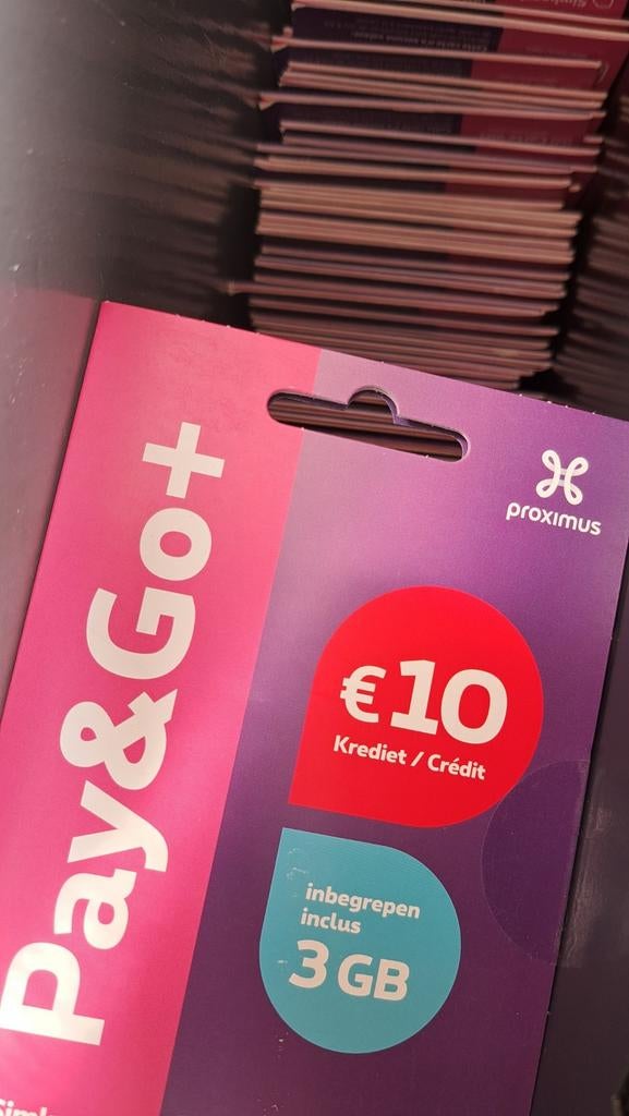 Lot de 50 cartes  sim Proximus non identifiées, Télécoms
