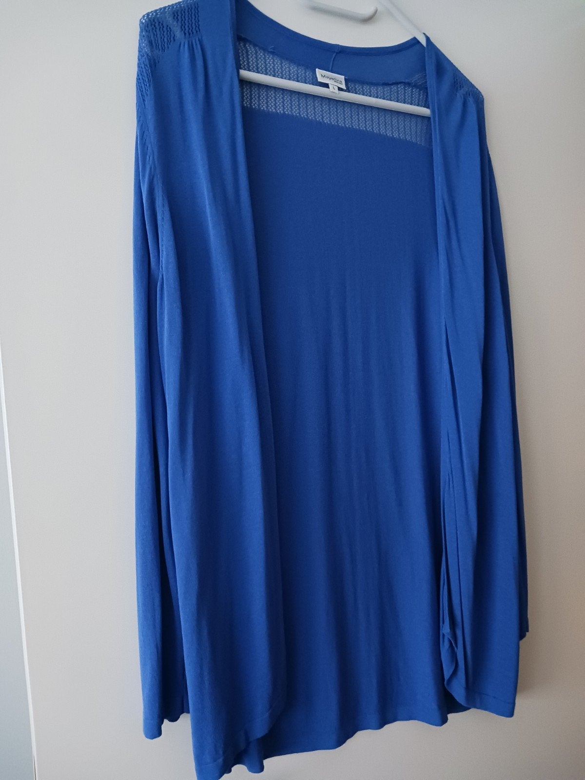 Nieuwe blauwe trui merk Mayerline te koop.Maat L, Vêtements | Femmes, Pulls & Gilets, Enlèvement, Taille 42/44 (L)
