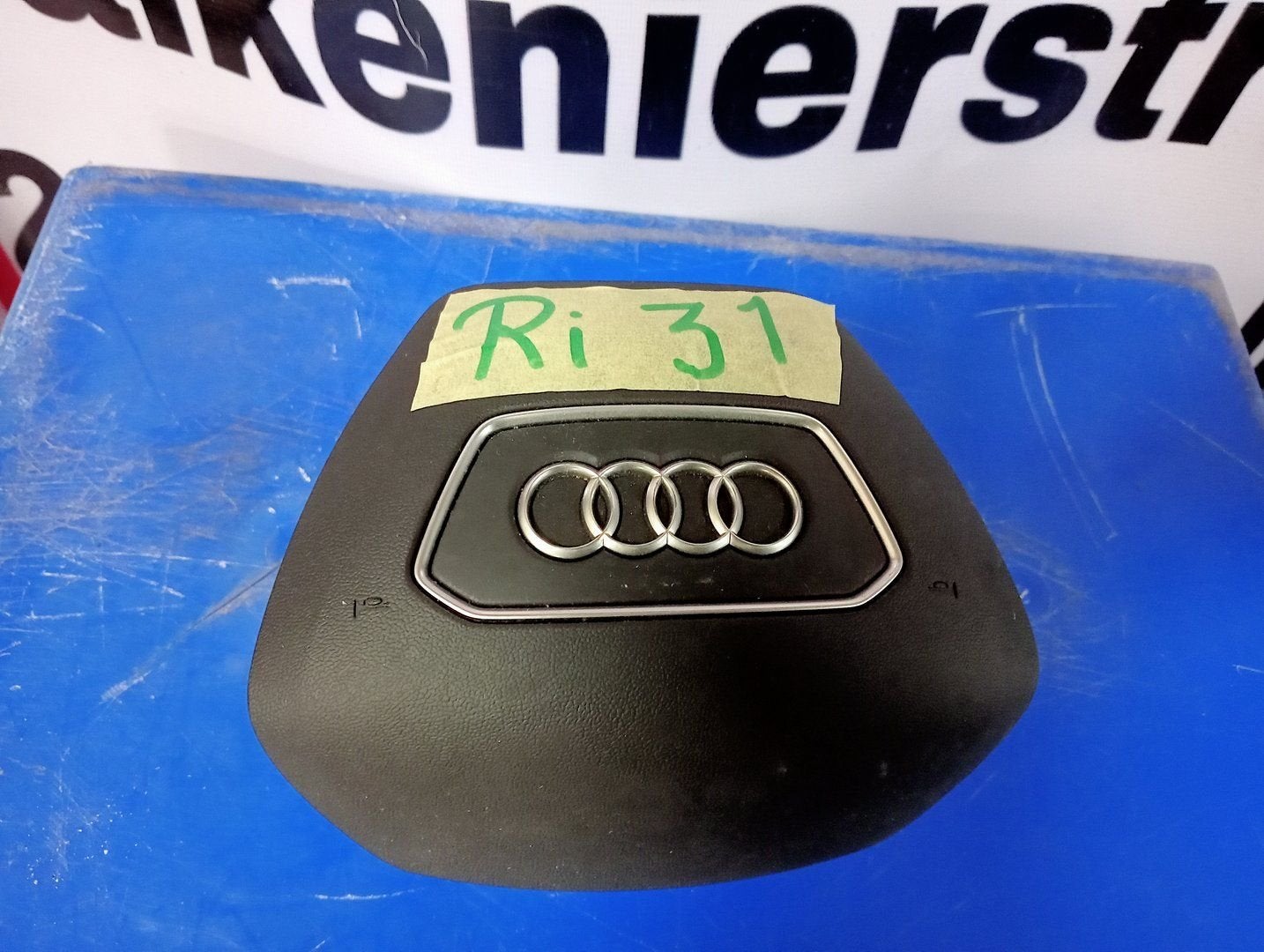 Audi A6, A7 Stuur Airbag Zwart 2018+ 4N0880201K 6PS A6 (C8), Gebruikt, -, -, -