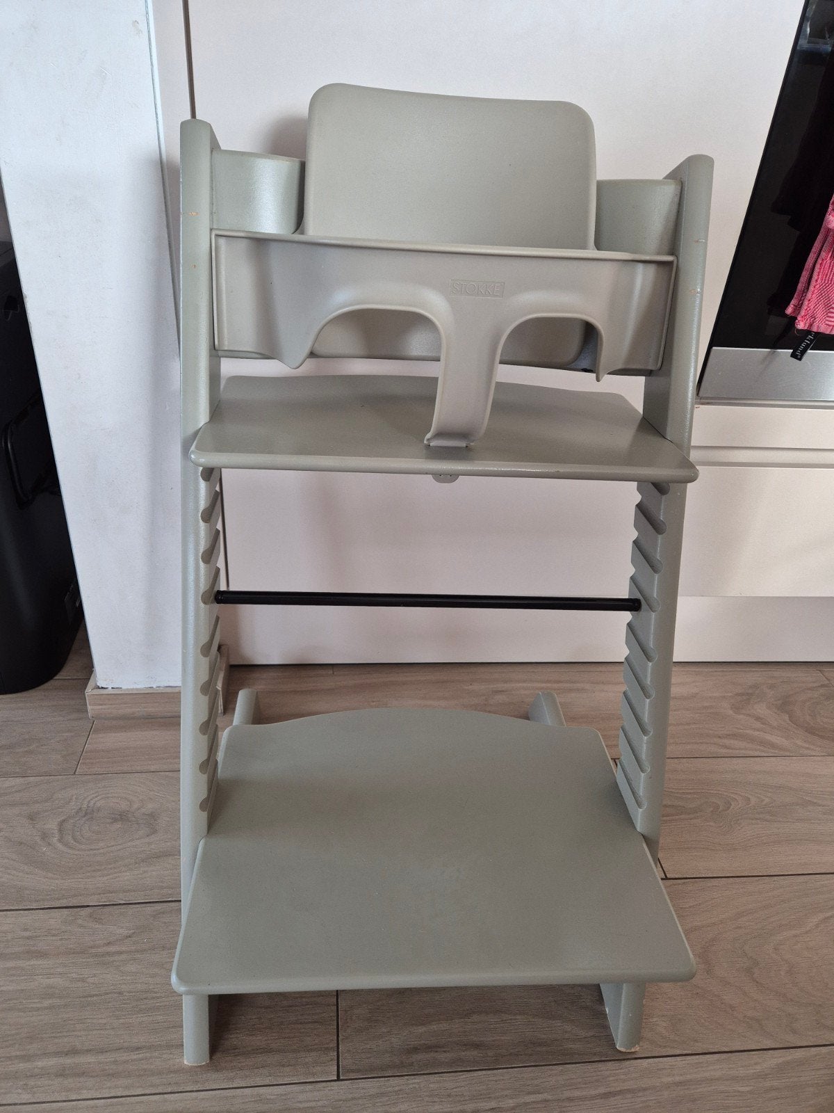 trip trap stoel merk stokke met babyset, Kinderen en Baby's, Ophalen