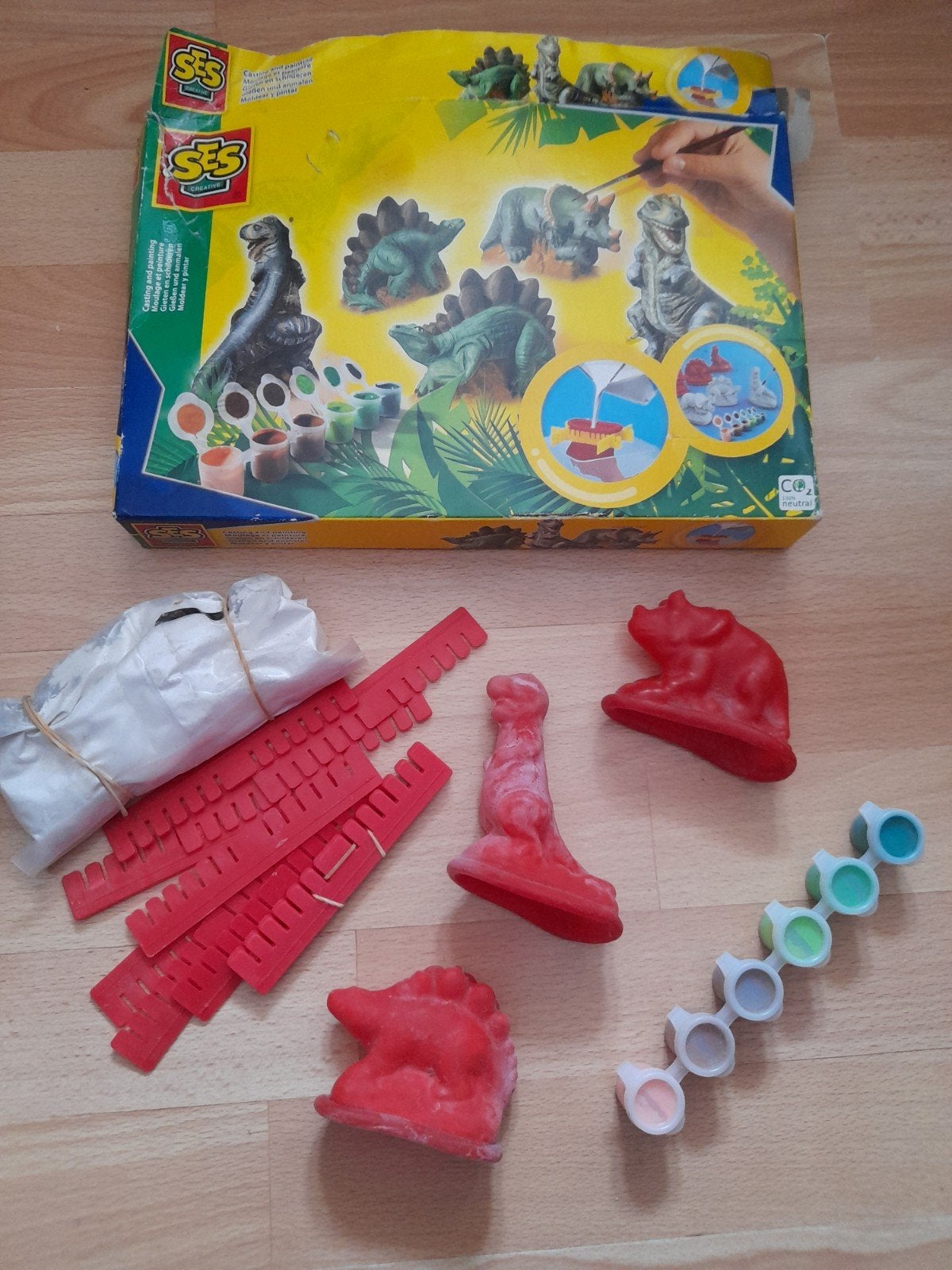 Moulage dinosaures, Enlèvement ou Envoi