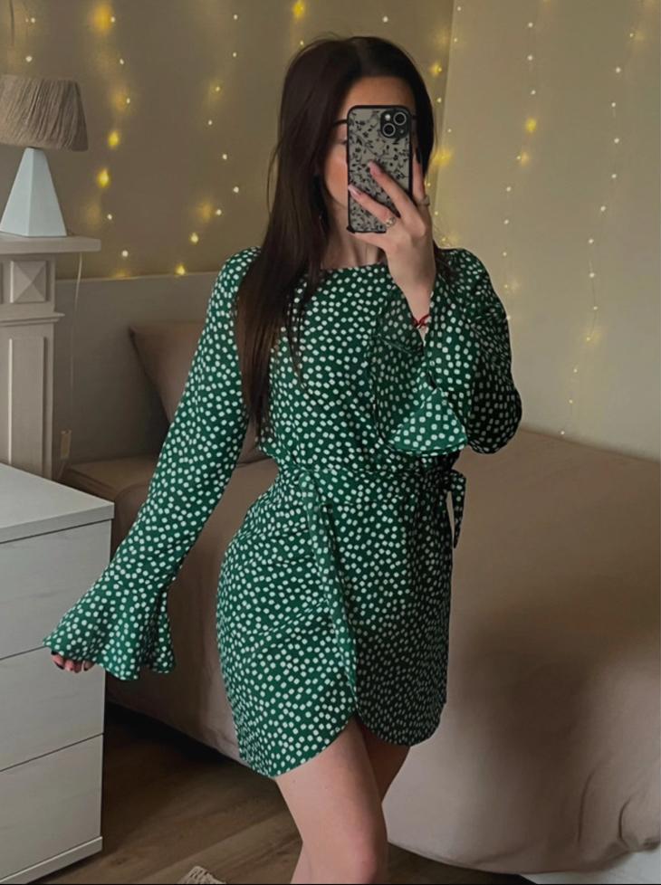Robe cintrée, Neuf, Enlèvement ou Envoi, Vert, Au-dessus du genou