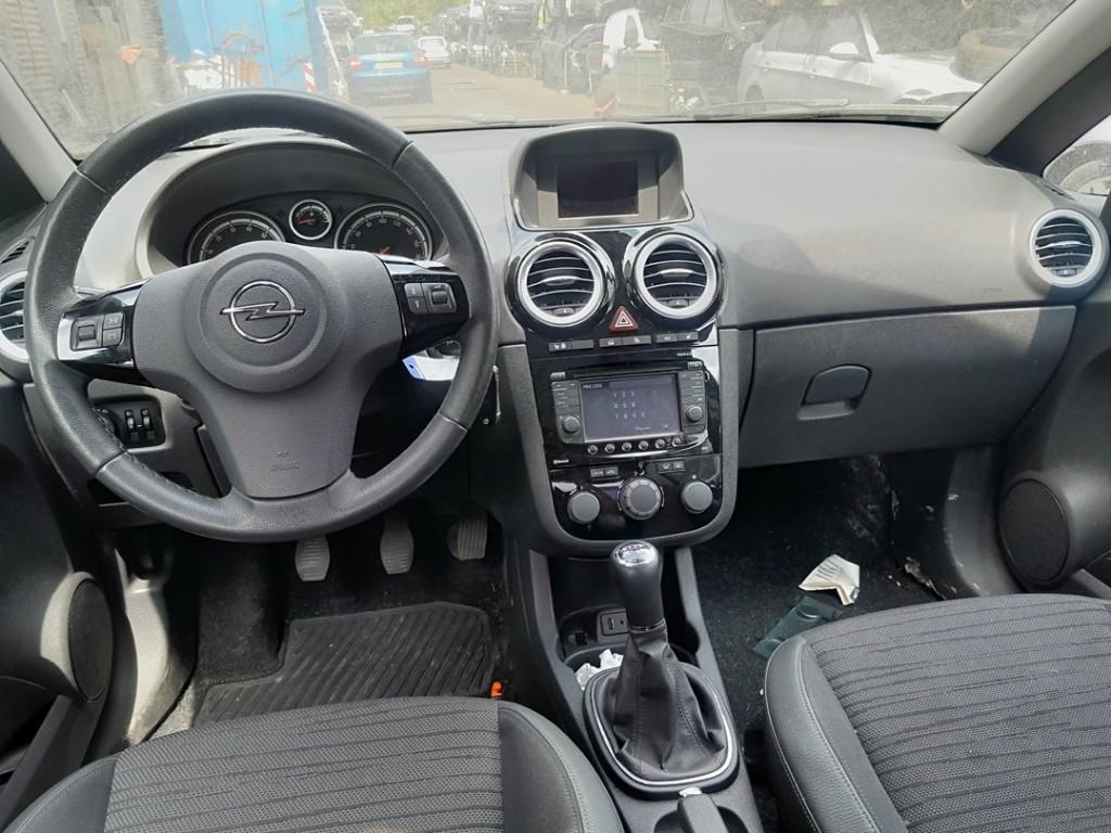 RADIO Opel Corsa D (01-2006/12-2014), Utilisé, Opel