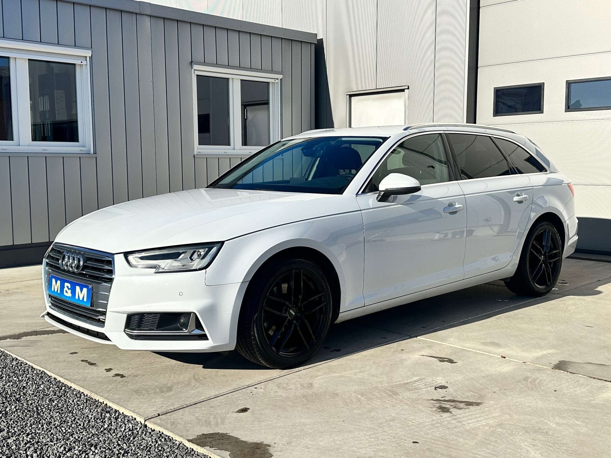 Audi A4 A4 Avant 35 TFSI S Tronic * 12M Garantie *, Automaat, Gebruikt, 4 cilinders, 1984 cc