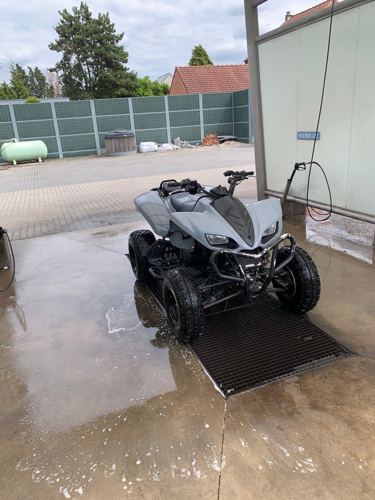 Quad kawasaki kfx700