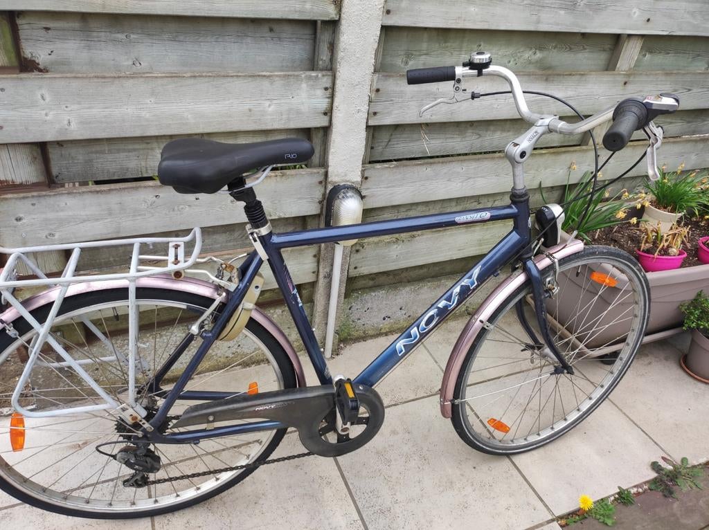 Herenfiets Kortrijk, Fietsen en Brommers, Ophalen
