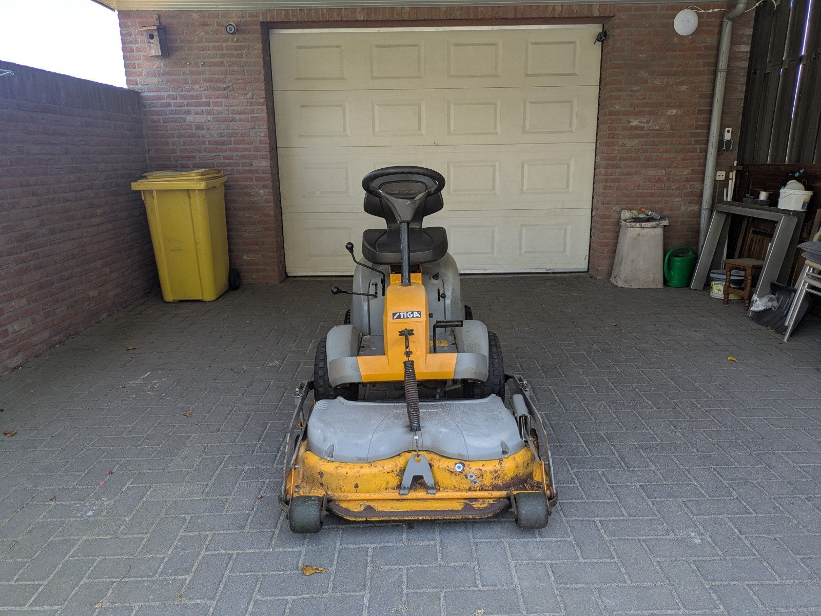 Stiga ready 12.5pk, Fonction de mulching, Stiga, Tondeuse rotative, Tondeuses à gazon à essence