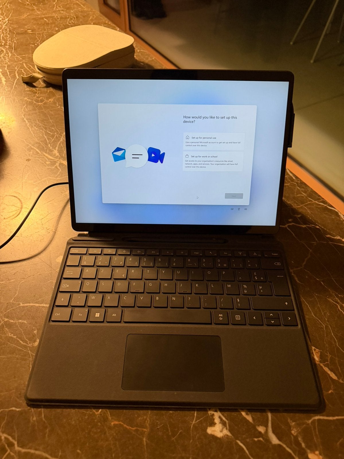 Surface Pro 9 + Signature Keyboard + Slim Pen 2, Computers en Software, Ophalen, Zo goed als nieuw