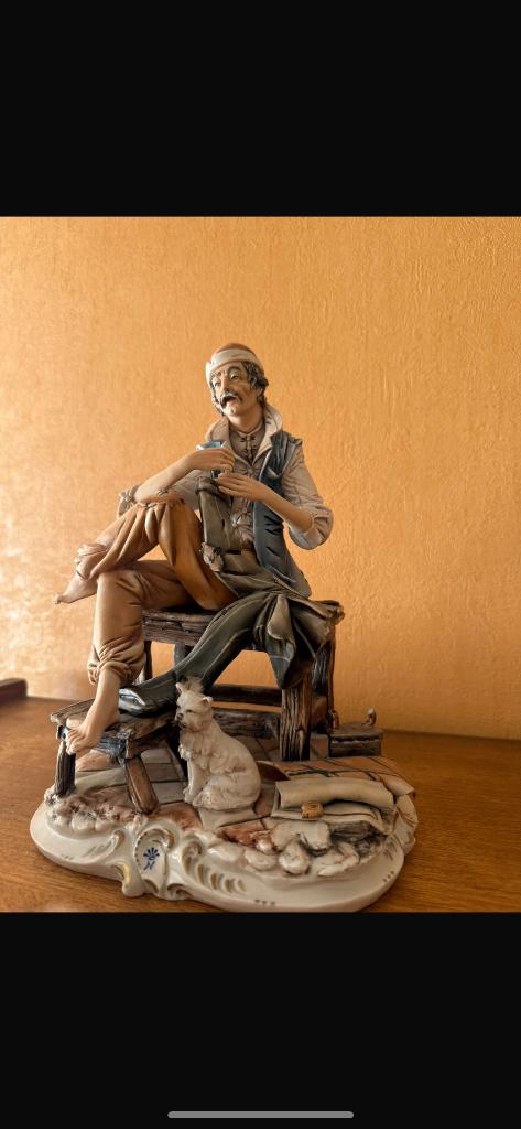 Capodimonte Porselein, Enlèvement