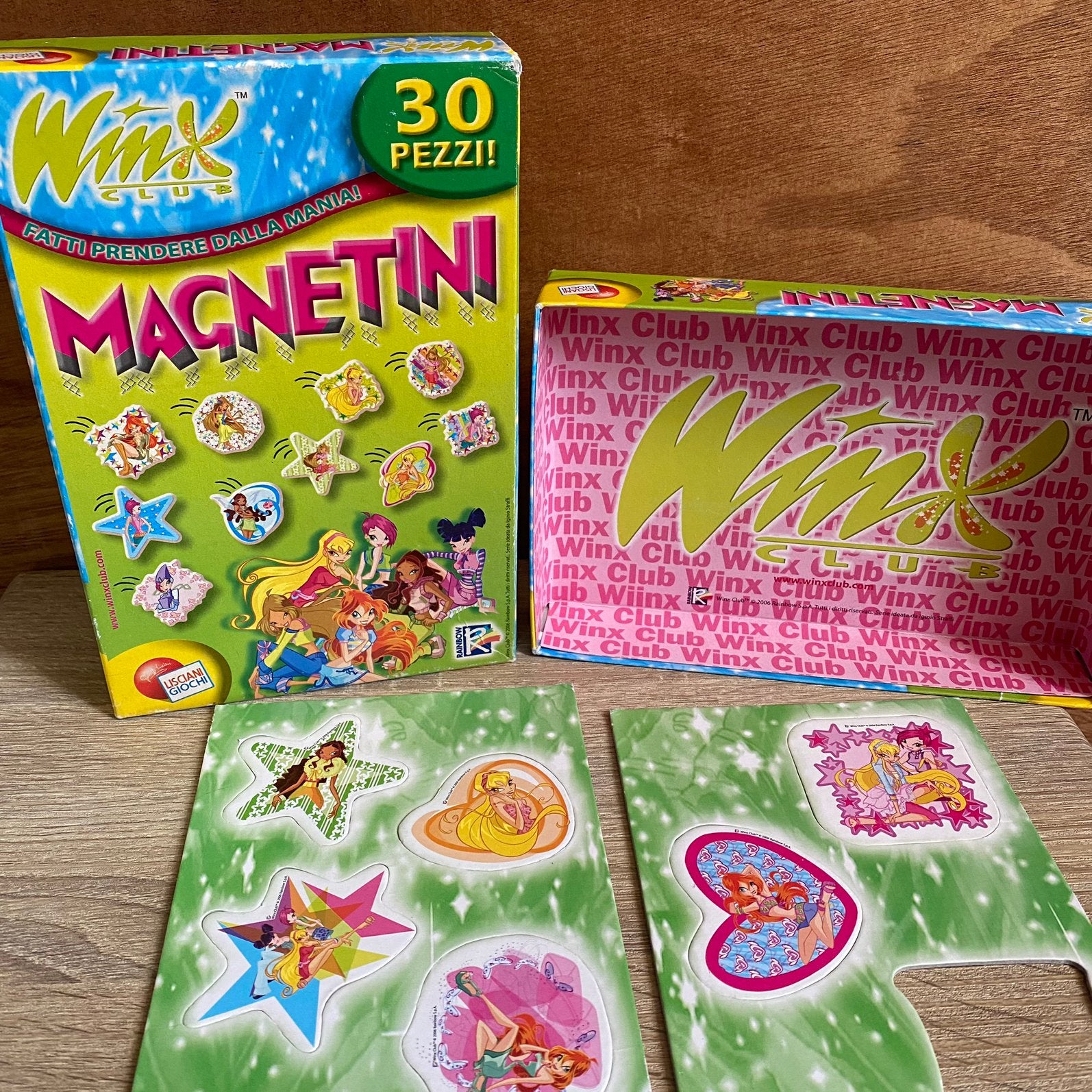 Winx Club magneten, Ophalen of Verzenden, Zo goed als nieuw, Tv, Overige typen