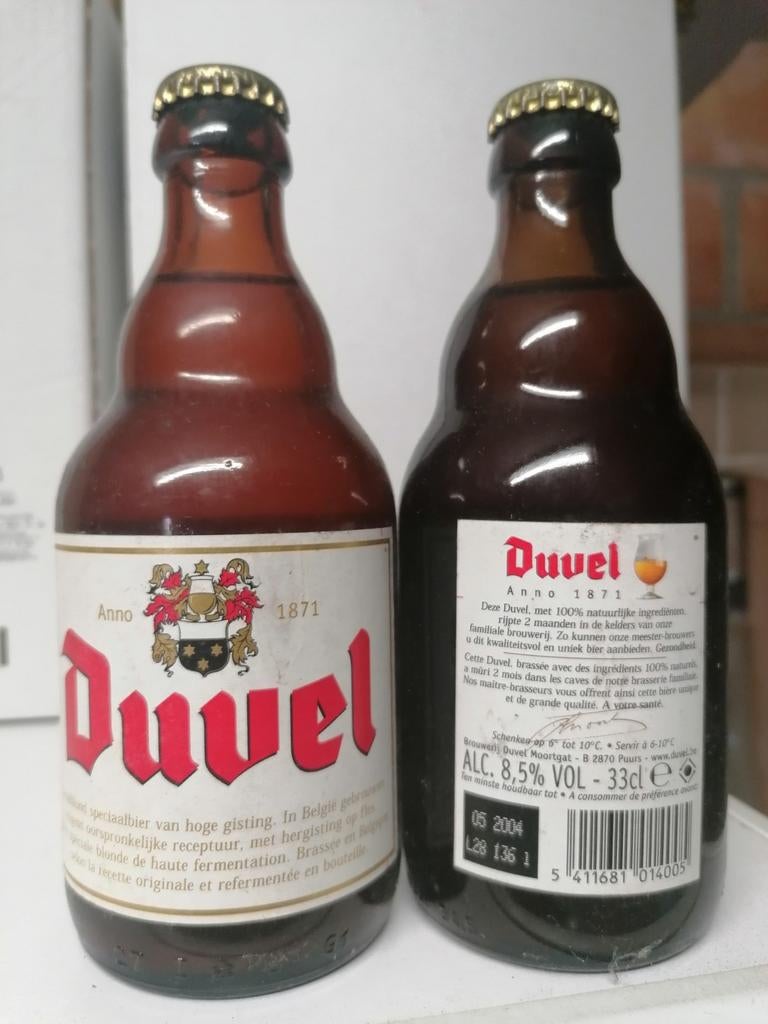 Duvel: 2 oudere, volle bierflessen 2004., Verzamelen, Ophalen of Verzenden, Duvel