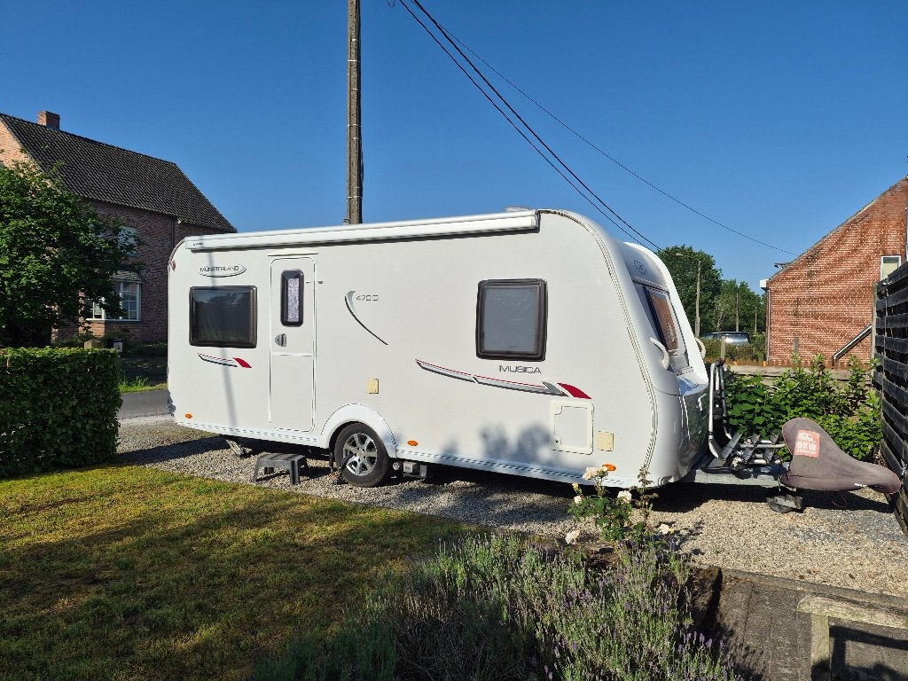 LMC Musica 470D met veel extra’s, Rondzit, Frans bed, 4 tot 5 meter, LMC en Münsterland