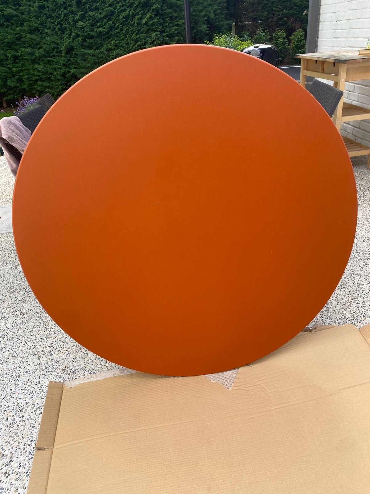 Tafelblad Fermob So’o diameter 117 cm orange confite, Tuin en Terras, Tuintafels, Ophalen, Nieuw