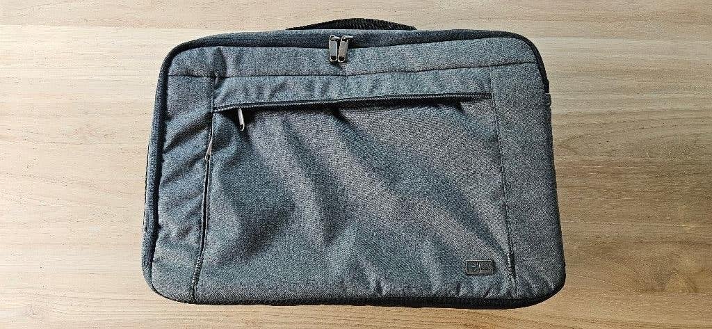Case Logic Era Convirtable 15" laptoptas, Computers en Software, Ophalen of Verzenden, 15 inch, Nieuw, Case Logic